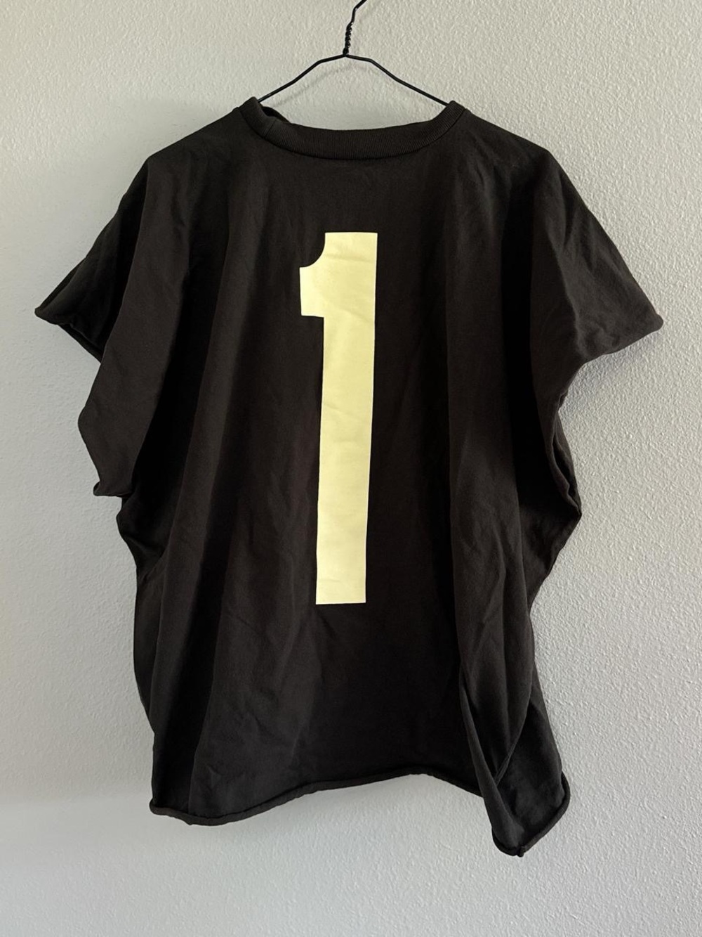 Kanye Vultures One Box Logo Tee